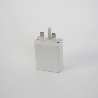 英規(guī)電源適配器塑膠外殼 英規(guī)電源適配器塑膠外殼